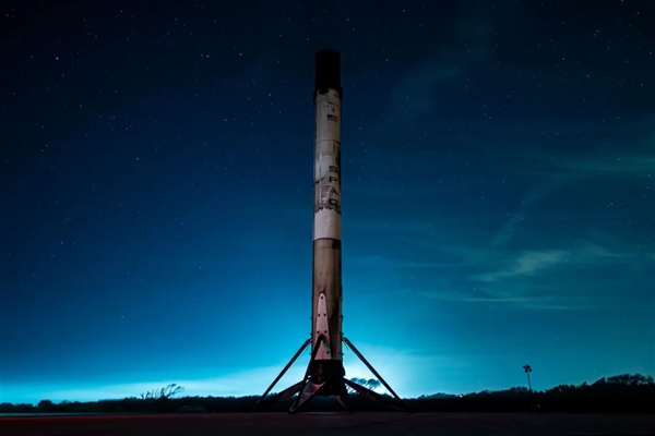 SpaceX一手猎鹰火箭发射龙飞船：13次送53人进入太空  spacex 猎鹰 火箭 龙 第5张